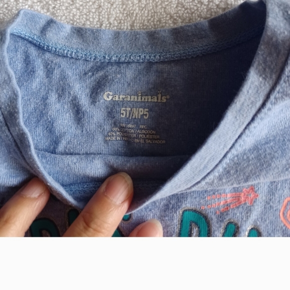 Bundle if 3 shirts - Picture 5 of 7